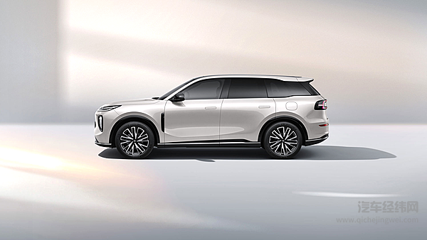 通勤一周一充长途补能不慌 捷途山海 L7 PLUS 与长安启源 Q07谁更值？