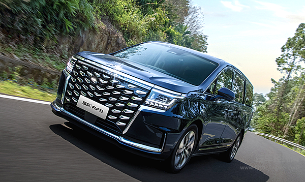 三电与智能化的对决 比亚迪夏与江淮瑞风RF8哪一款更值得入手？