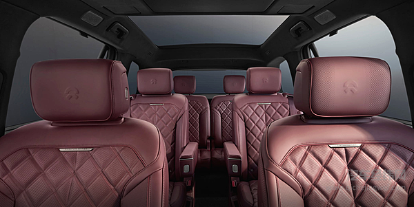 北欧安全VS中国智造 沃尔沃 EX60 能否撼动蔚来ES8？