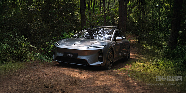 旅行车迎热潮 蔚来 / 享界 / 比亚迪怎么选？