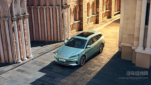 旅行车迎热潮 蔚来 / 享界 / 比亚迪怎么选？