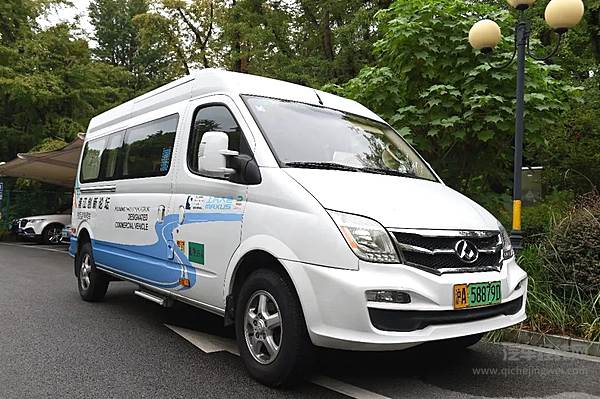 上汽集团携旗下重磅车型登陆2022“浦江创新论坛”