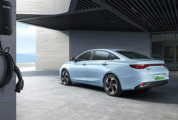 混动是电动化过渡方案 国产主流混动系统哪家强？