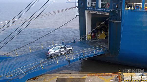 破浪出海 500台BYD ATTO 3首航发运马来西亚