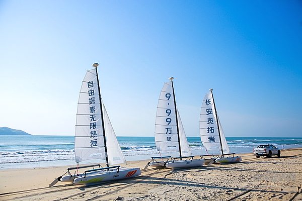 突破世界吉尼斯纪录！长安览拓者心动上市 售价9.99万元-14.99万元