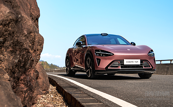从 1 亿公里智驾到 369 城覆盖 小米汽车交出汽车业务高分答卷