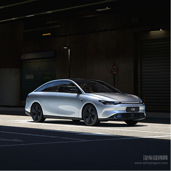 零跑C01对标比亚迪汉有几成胜算？
