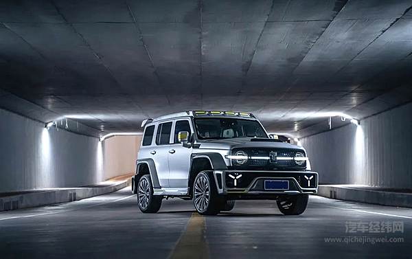 自主品牌扎堆百万豪车 蔚来的模式能否行得通？