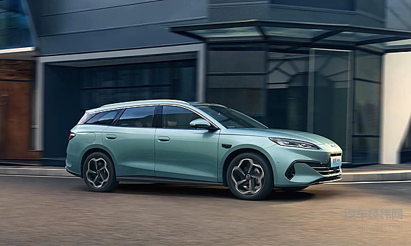 旅行车迎热潮 蔚来 / 享界 / 比亚迪怎么选？