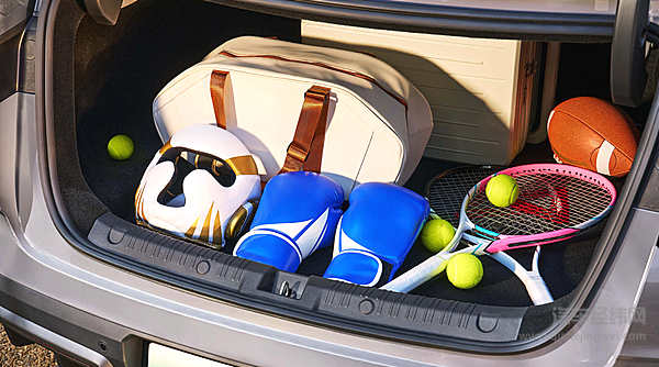 2026款秦L DM-i上市 9.28万定义B级家轿新基准