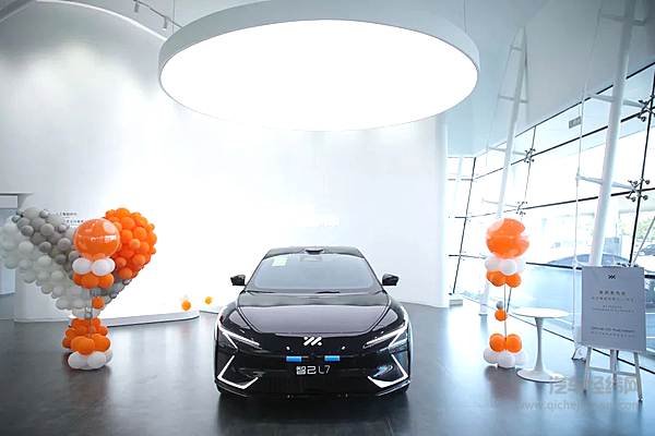 智己L7全国用户交付正式启动