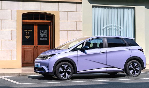 从火爆到平淡 纯电小车为何不再受青睐？