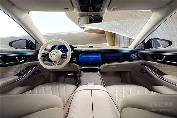 中期改款奔驰S级亮相 续写三叉星徽旗舰传奇