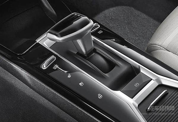 新车猛降2.3万 新款起亚K3降价求生能够唤回消费者吗？