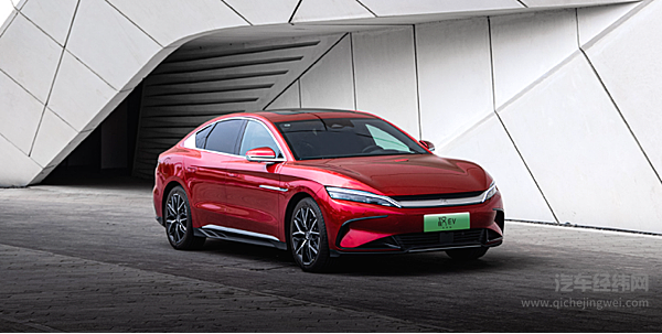 零跑C01对标比亚迪汉有几成胜算？