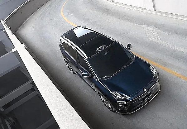 30万预算买SUV 昊铂HL与问界M7谁是性价比之选？