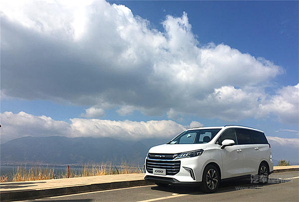 丽江试驾上汽大通MAXUS G50 六口之家出行标配即将上市