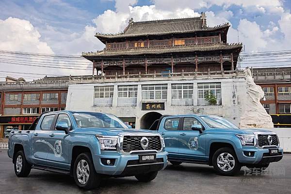 时尚商用皮卡金刚炮药商版11.18万元起正式上市