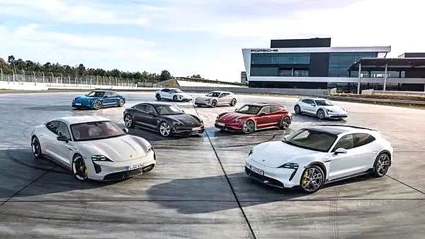 迪斯的离去为大众留下了怎样的发展蓝图？