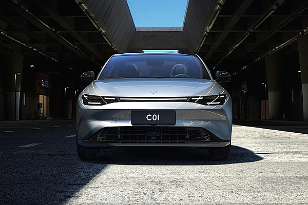 掌声背后暗藏危机 造车新势力进入瓶颈期后该如何突围？