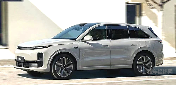 岚图FREE+与理想L6谁才是全能豪华SUV的真・答案？