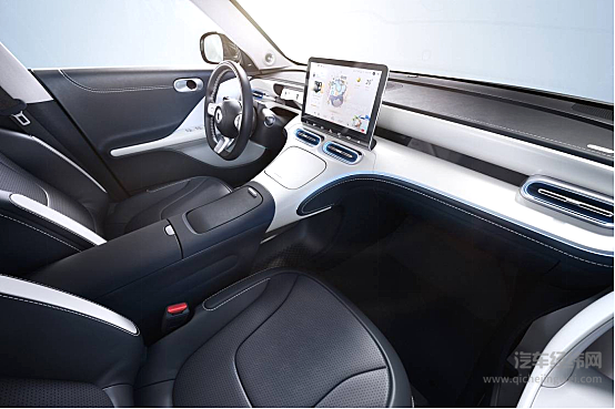 高端纯电动小车PK smart精灵1号和欧拉芭蕾猫谁更讨喜？