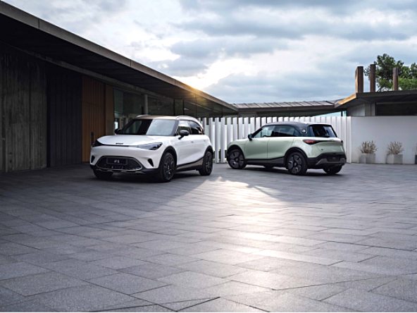 高端纯电动小车PK smart精灵1号和欧拉芭蕾猫谁更讨喜？