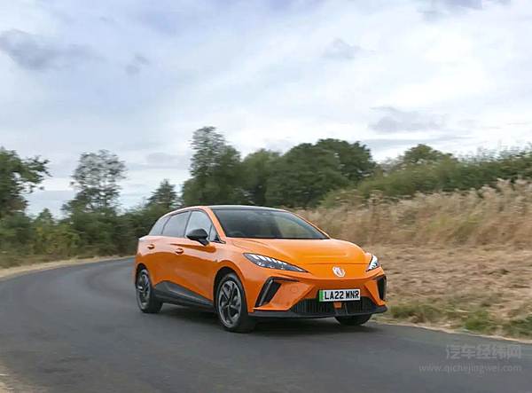 40多家车企降价 短期行为会带来连锁反应？