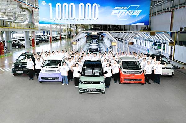 年销超160万辆 纯电动单一车型销量全球第一中国五菱加速向新