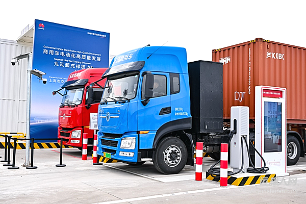 2025上半年商用車市場的真實溫度：總銷量穩(wěn)中有進，市場呈結(jié)構(gòu)性分化