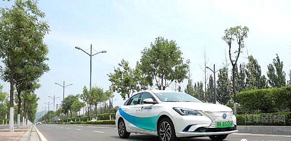 禁售燃油车的脚步越来越近 中外车企加速布局新能源！