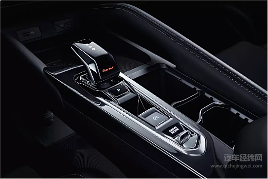 五菱星驰正式进场 吉利和长安如何应对？