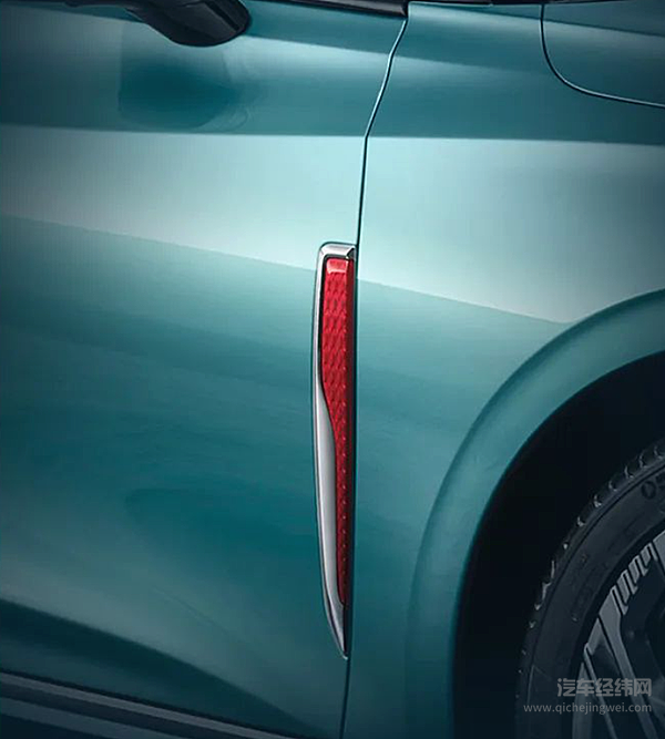 红旗H6亮相广州车展 能否一鸣惊人？