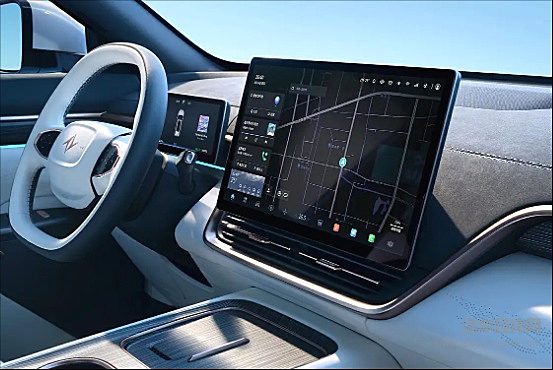 增程、纯电齐上阵 东风eπ008该怎么选？