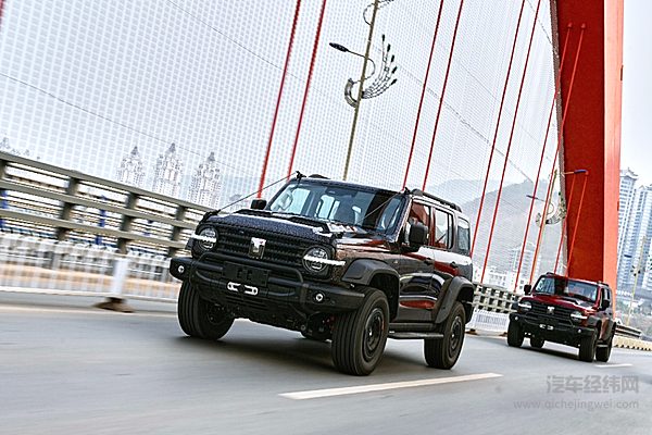 福特烈马上市 硬派越野SUV市场好戏开场 