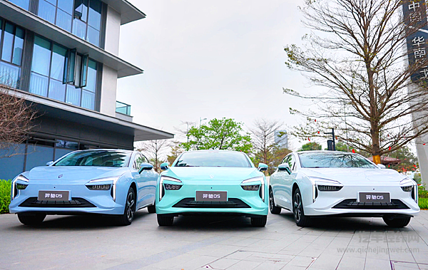江铃新能源双子星：羿驰05&易至EV3 PLUS，定义务实派家庭用车新选择