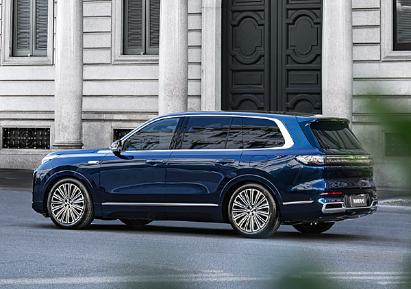 M9同名之争 银河M9能否挑战问界M9的销冠地位？