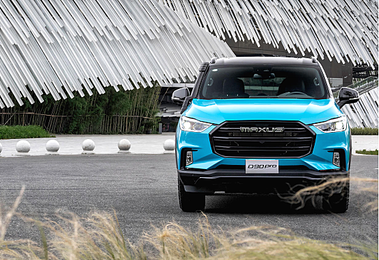 国产越野 上汽大通MAXUSD90 Pro与哈弗H9谁更硬派？