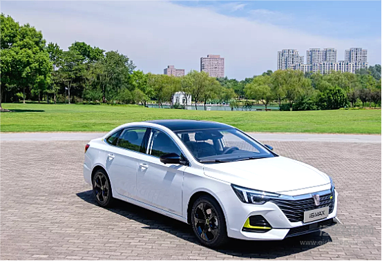 国产轿车表现不俗 奕炫MAX领衔带来年轻人的新选择