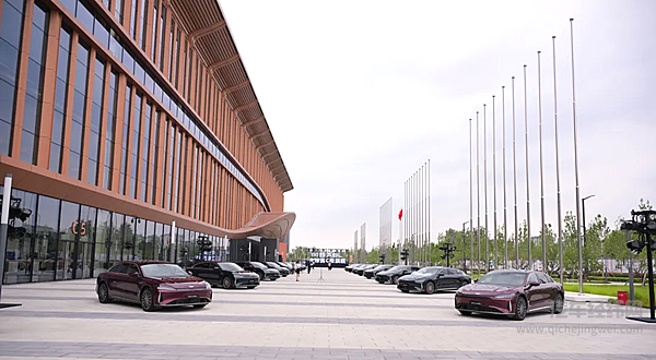 奇瑞风云A9L以真C级实力重构中大型插混轿车价值标杆