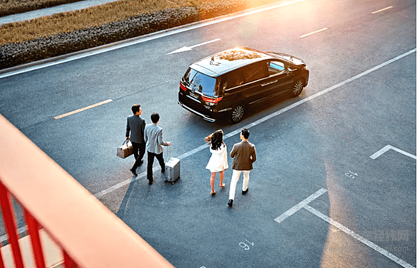 消费环境复苏向好 中高端出行市场悄然崛起