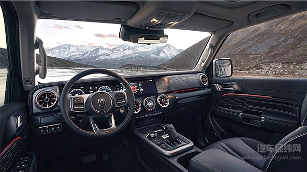 福特烈马上市 硬派越野SUV市场好戏开场 