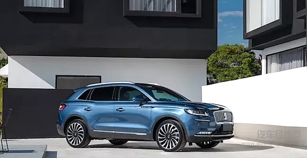 豪华中型SUV的代表车型！林肯航海家和沃尔沃XC60谁更强？