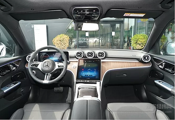 号称“小S” 的全新奔驰C级有几成功力？