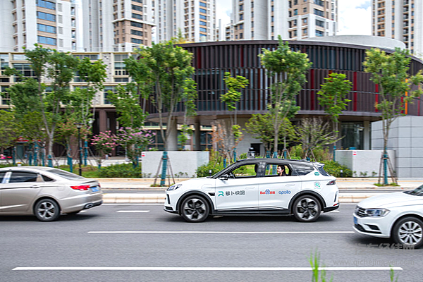地方法规不断探索 国内自动驾驶松绑已成大势所趋