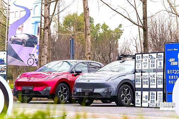 自建换电网络采取个性化路线 萤火虫能否战胜领克Z20？