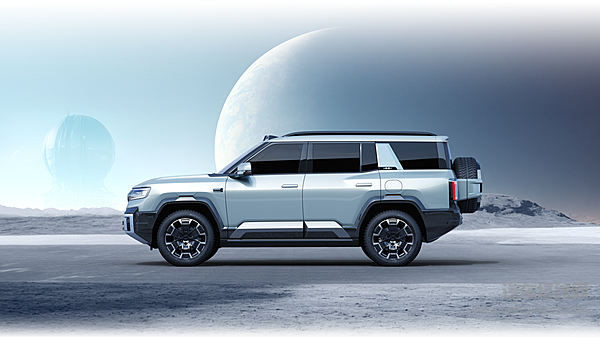 售价定位都相近 坦克500Hi4-Z和方程豹豹8谁更硬核？