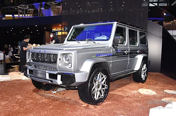 多雨季节怕水淹？硬派越野优势显现