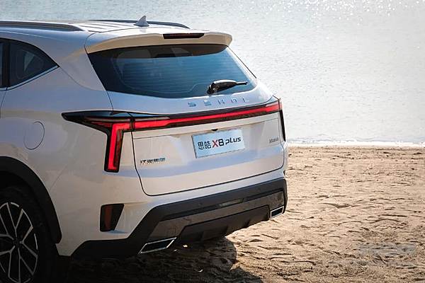 思皓X8 PLUS全新车系上市 6/7座布局能符合家庭用户所需？