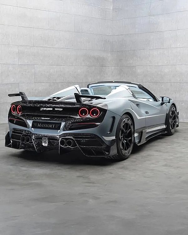 法拉利F8SpiderMANSORY高定版